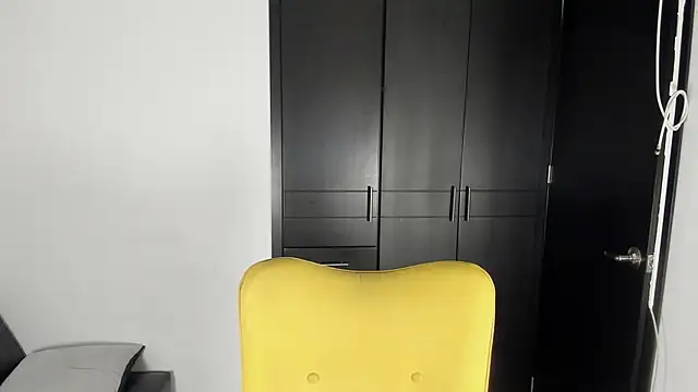 Adriana71