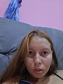 Khelmi - masturbation in my virgin pussy