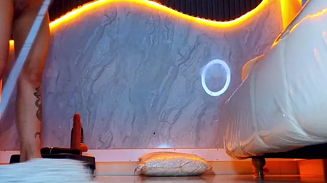 Tifany_Tx - show ass