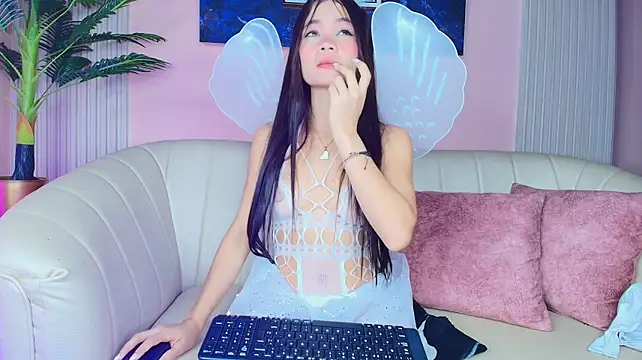 Isis_Blaze - 💦 "RUB CLIT HARD + SQUIRT ALL OVER"