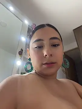 MelodyRey__ - SQUIRT IN TICKET