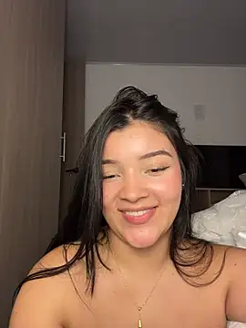 EmmaBlossom - open my robe