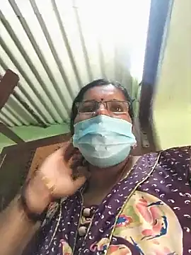 Tamilselviroja- - ass oil massage