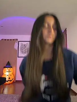 Aly_golden_