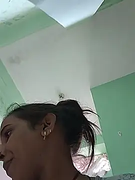 Priya_couple1 - Full need pusssy fingering