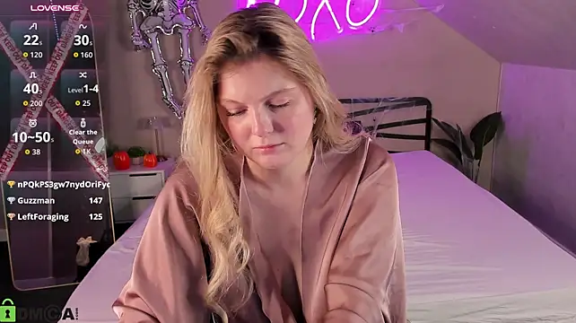 Nancy_Boone - suck+lick finger