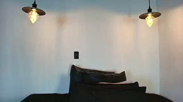 Alien_eyes09 - Good girl