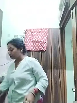 Cute-Janvi20