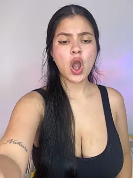 Amandalorense_ - SHOW BOOBS + DROPS OF MILK