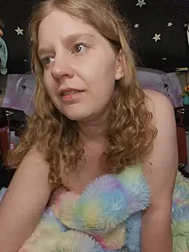 Evalain_shadow - Cumming hard with my clit stim