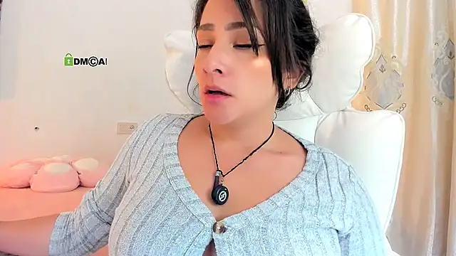 Juliiaroberts - Toples blow job , last tip video