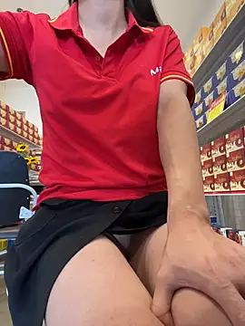 Sneaky_Cumshoot - Sneaky cumshoot at the mart