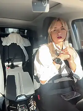 Crazy-Rosa - Hi guys 💋play with my pussy