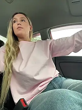 StasyWood - Show dildo🤤