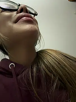Khaiimy - cum and spanks x5