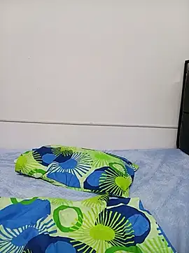Missy_2322 - dildo inside my ass