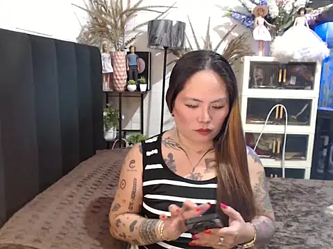 EstellaStarXxx - MAKE ME HAPPY TO REACH MY GOAL