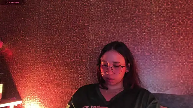 Apartment28 - 💦CUMMMM on her pretty face or mouth💦