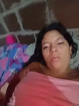 Broken_Latina_Whores_JE - Show tits 😍