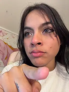 Kara_banks - Mega squirt and control lush x5