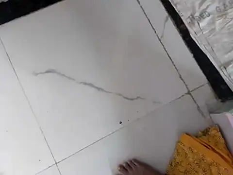 Komal_Bhabhi4u - Pussy lick
