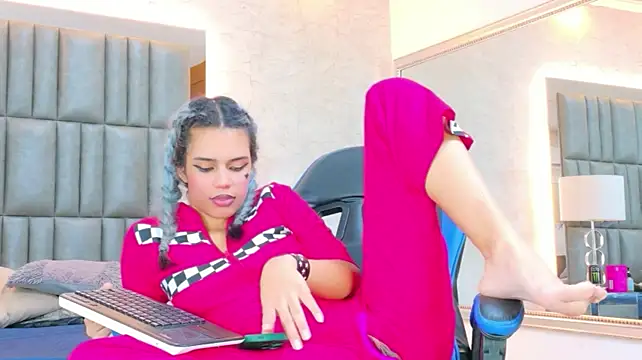AlanaHouston - Footjob with Black XL Dildo