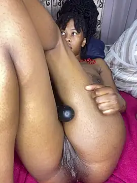 Melaninxo - Daddies fuck me until I moan your name😜