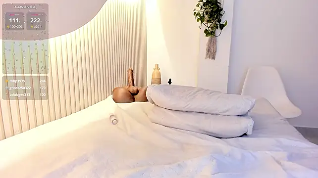 Luna_Tylor - RIDE DILDO