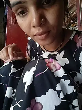 Kamini_hat