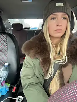 StasyWood - Show dildo🤤