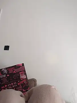 Bustytemptress1 - Make me cum