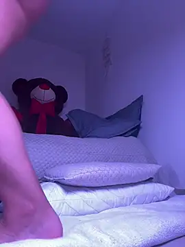 Sophie_1_ - video of an open anus