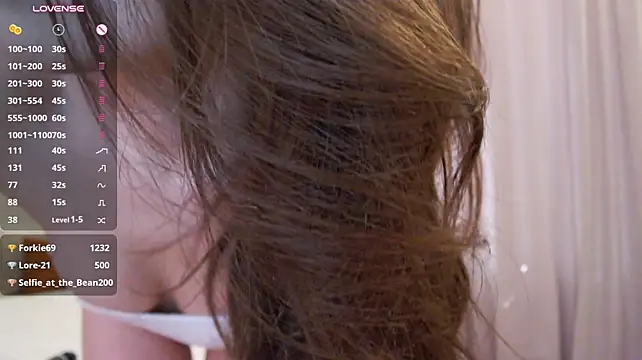 ArielleSou - Hand Bra