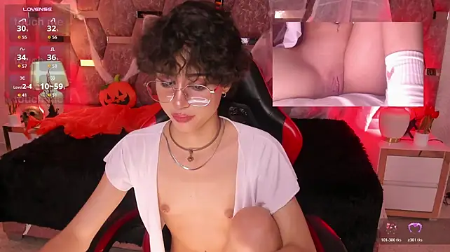 NorthHale_ - Fingering My Pussy Close Up + Saliva