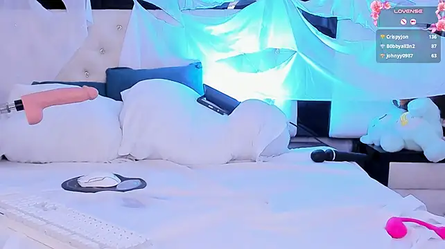 SummerLuna - fingering play + dildo 🥵