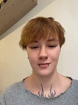 IceMur - dildo in pussy 🐱