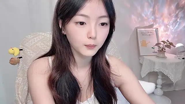 Wenwen8888 - 深秋渐寒 记得添衣 愿你无恙 安好如常
