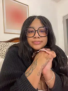 SashaLiciosa_ - Oil on my titties and titties job