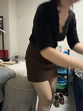 YaoYao8888 - 脱掉内裤直播3分钟