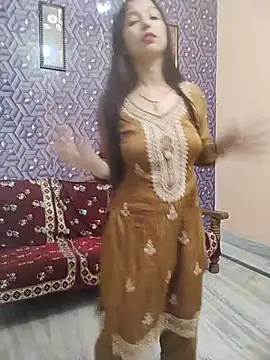 Queen_Rosyy