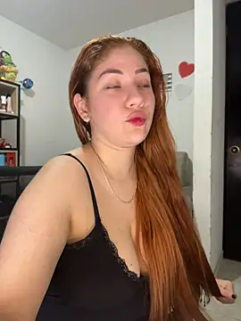 Celestedubois - SHOW PUSSY IN CLOSE-UP ⭐