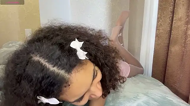Calissaxoxo - LICK A FINGER