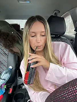 StasyWood - Show dildo🤤
