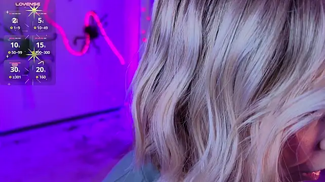 Bowbb - flash tits