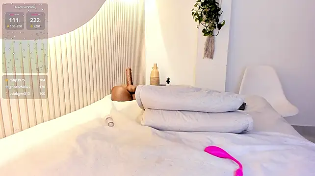 Luna_Tylor - RIDE DILDO