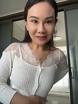 Yioyio-666 - jj抽插1分钟，最后完成任务可得小粉控制1分钟