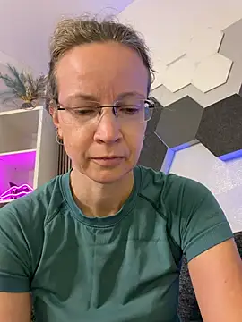 AnnikaRose - Naked Orgasmus + LT free clip
