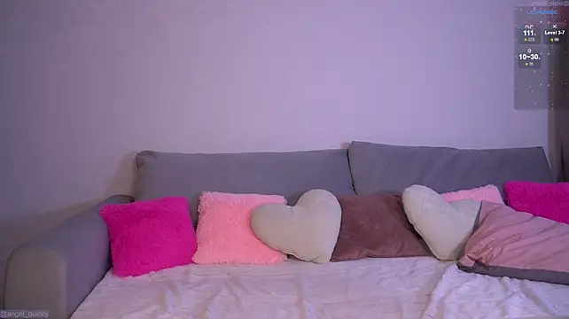 Arielgrace - topless+Lush control 2min last tipper