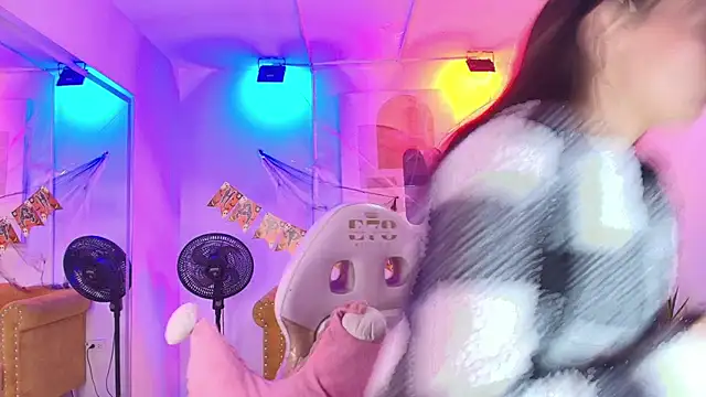 Tamara_slimx - spanking on the bum *10*