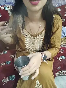 Queen_Rosyy